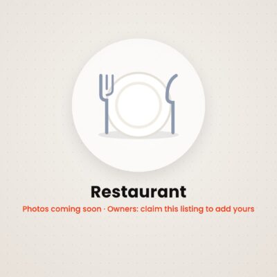 La Plaza Marketplace – photos coming soon